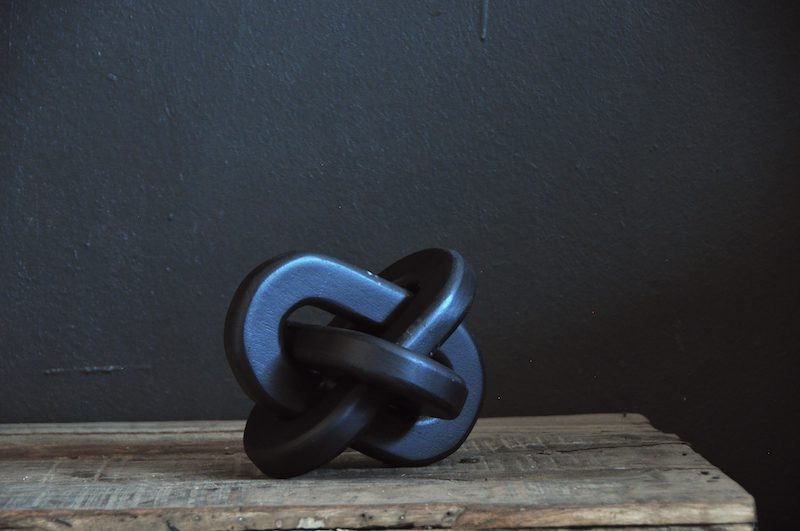 Figura Knot Black