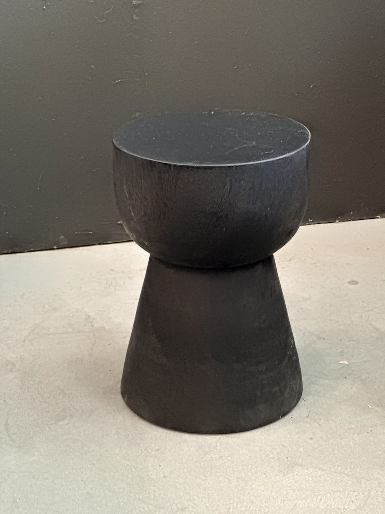 Piso Suar Negro